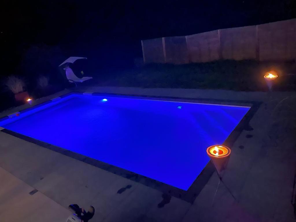 Appartement 5 Personnes Avec Acces Piscine Thyle Exterior foto